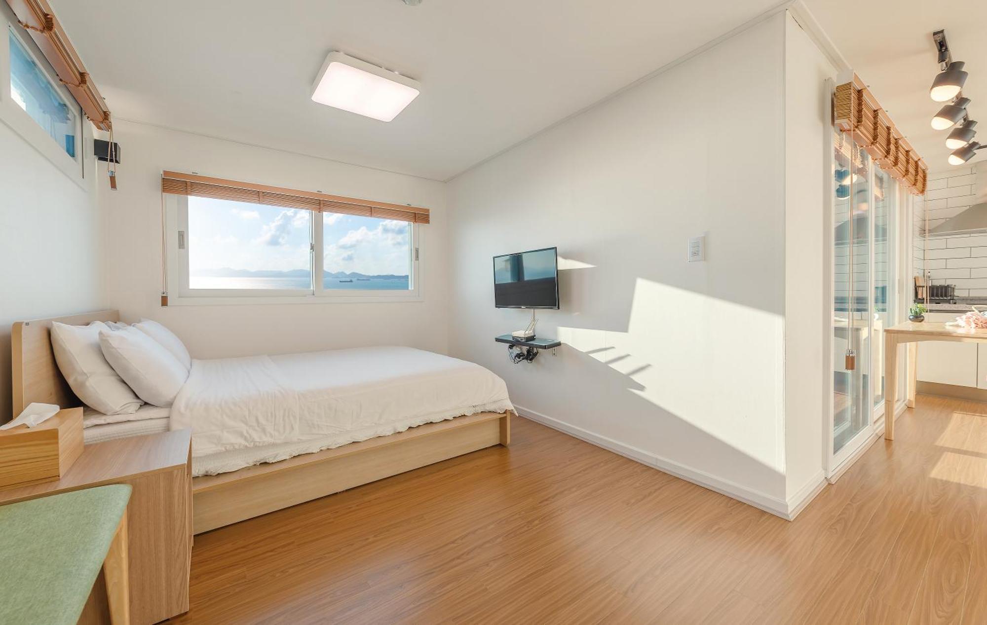 Namhae Whale'S Dream Villa Kamer foto