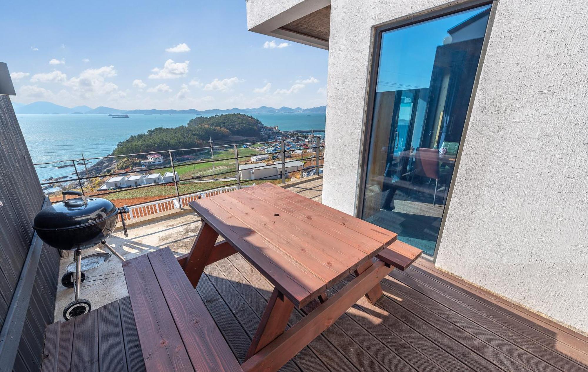 Namhae Whale'S Dream Villa Kamer foto