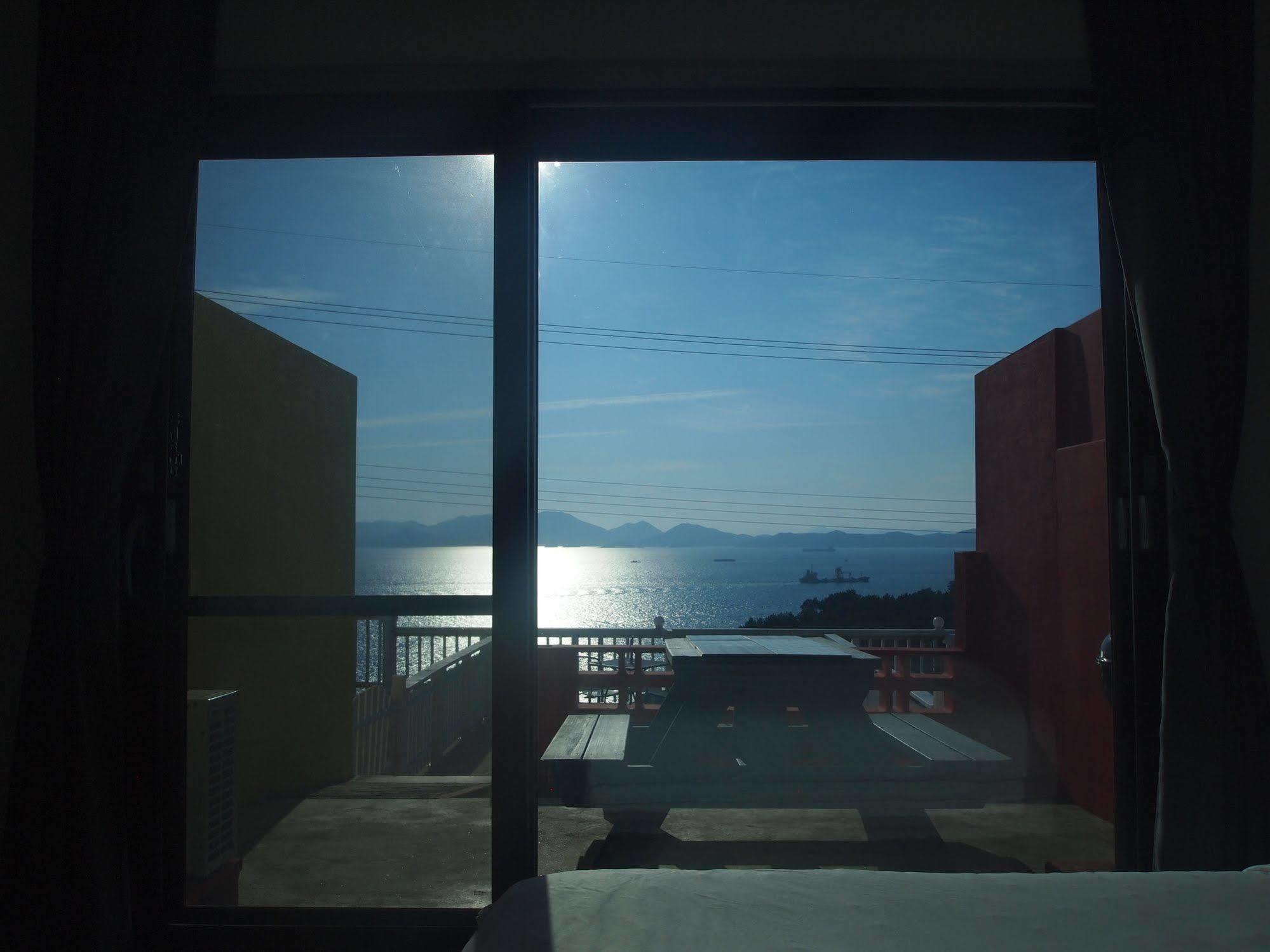 Namhae Whale'S Dream Villa Buitenkant foto